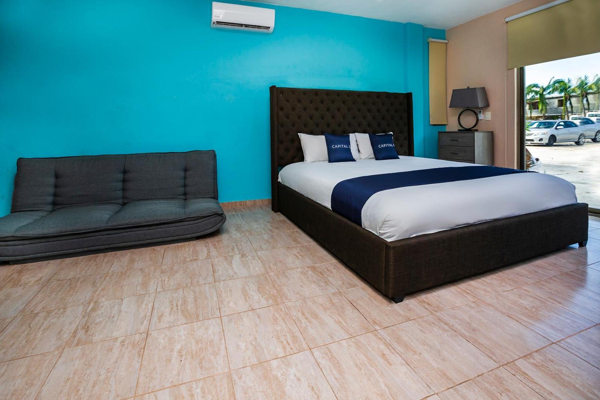 Capital O Cancun International Airport 24 7 外观 照片