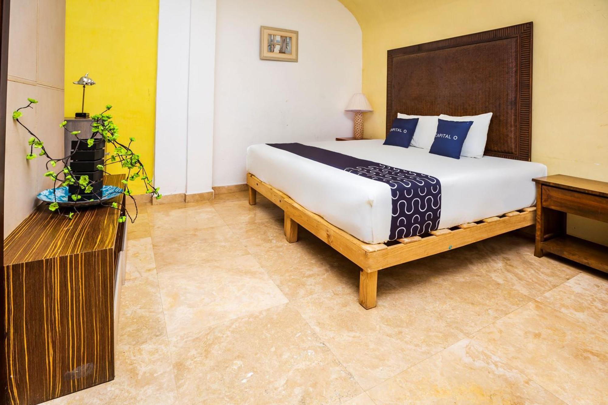 Capital O Cancun International Airport 24 7 外观 照片