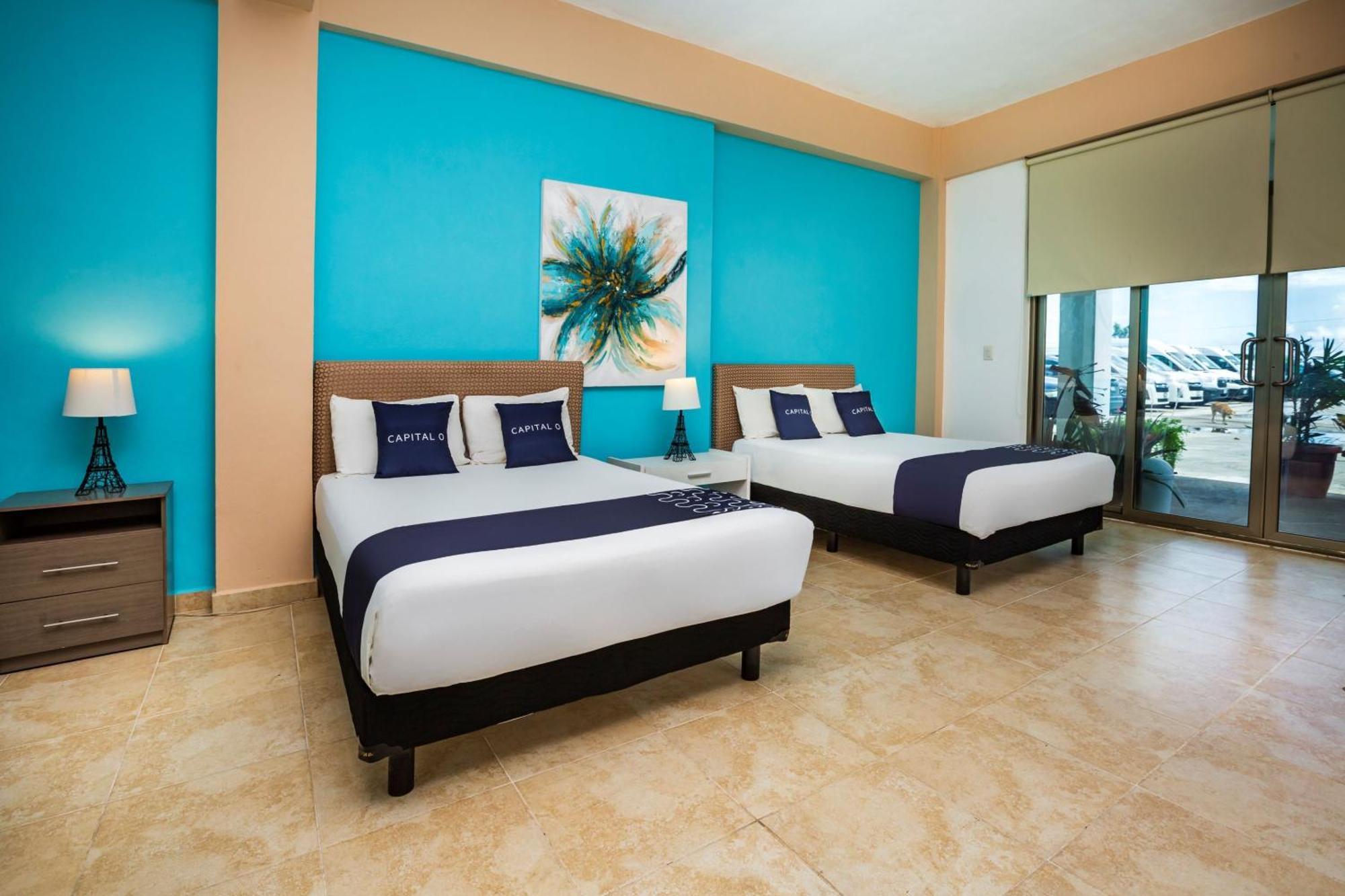 Capital O Cancun International Airport 24 7 外观 照片